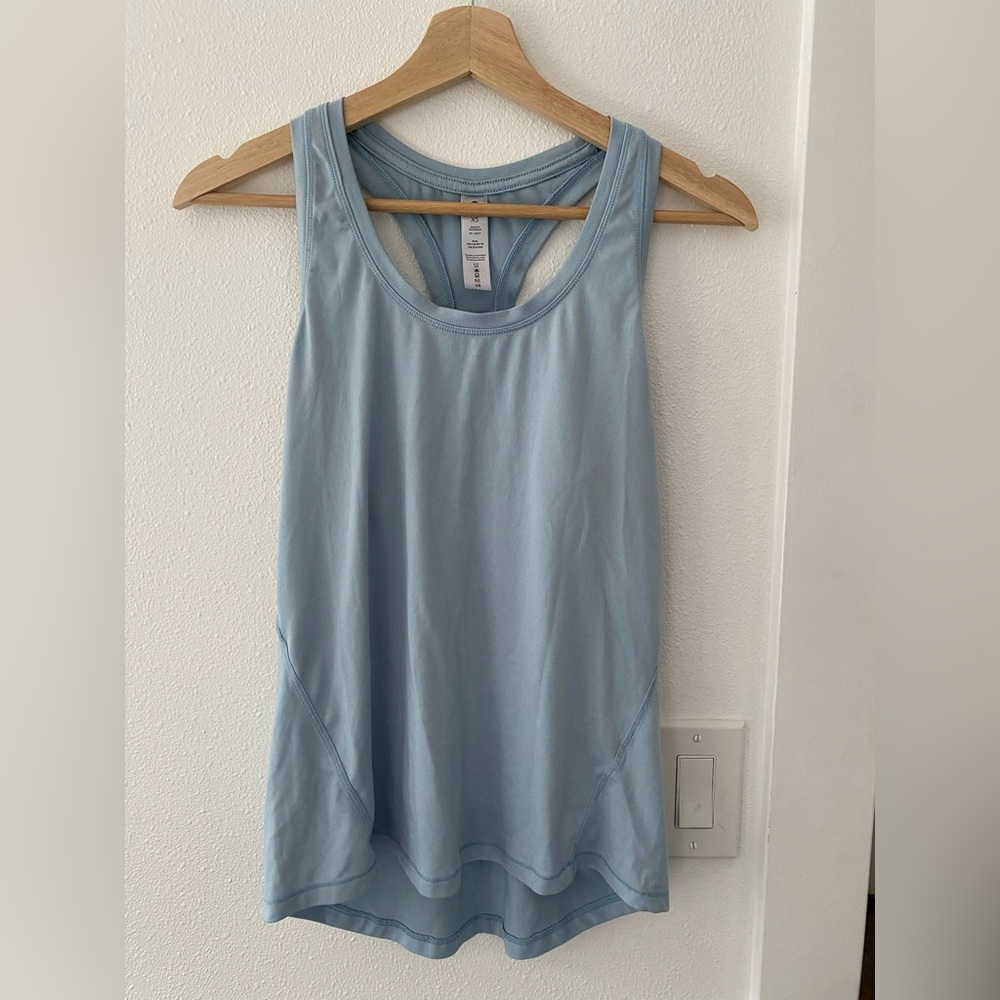Yogalicious Women’s Tank Size XS